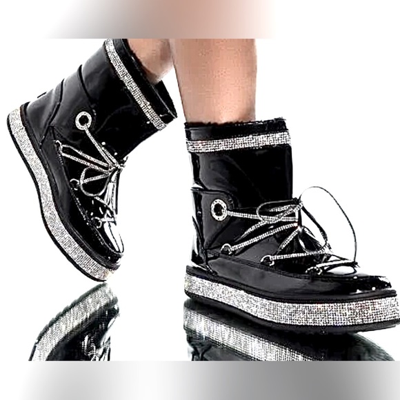 Azalea Wang Shoes - New Azalea Wang Patent Leather Rhinestone Embellished Ankle Boots Faux Fur Inner